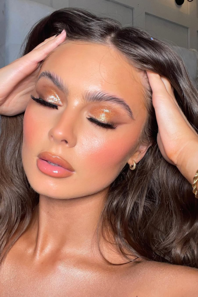 glossy eyelid makeup with dewy skin and natural glow, soft glam radiant finish