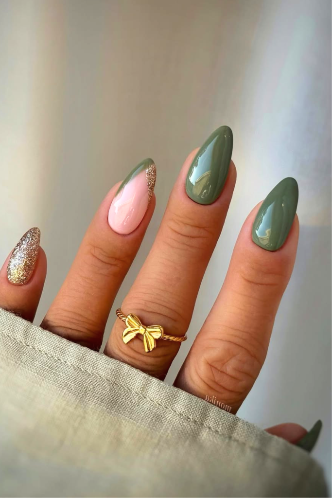 olive green minimal nails earthy summer nail design Mediterranean nail trend