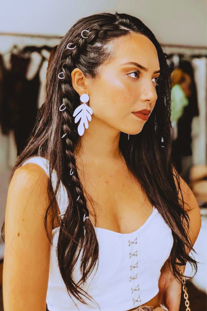 Simple side braid easy festival hairstyle for beginners