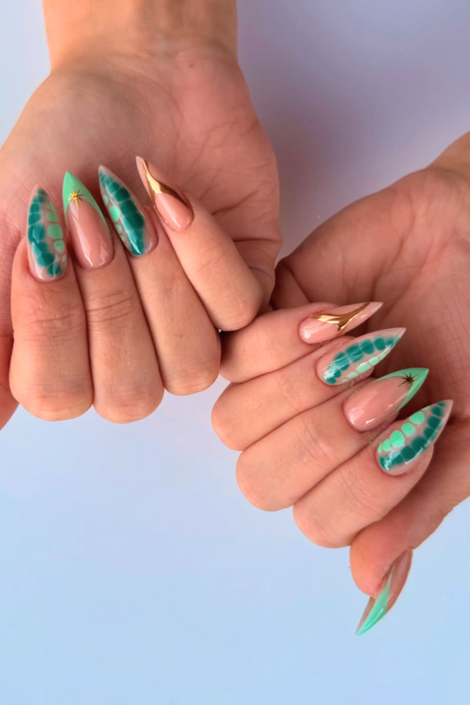 Turquoise accent nails with western style