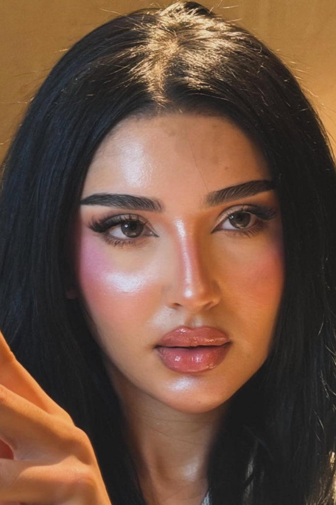 Glowy makeup look with radiant skin and soft glam finish