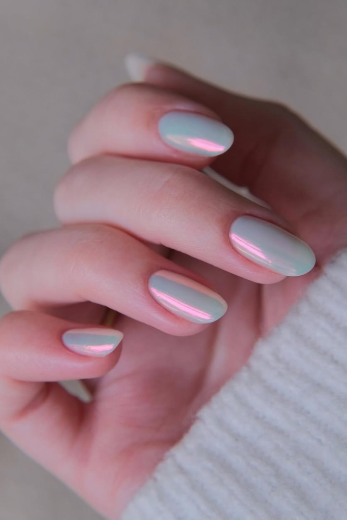 Pearl chrome nails with elegant glazed finish