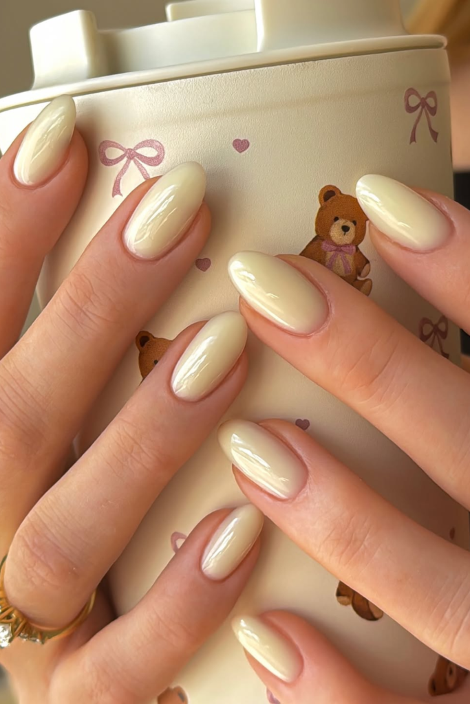 Buttercream nails in creamy ivory nude shade