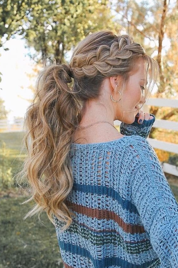 Braided beach ponytail for a relaxed summer look