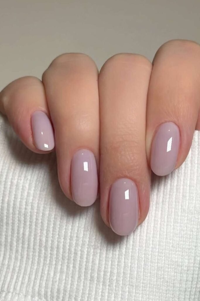 Lavender milk nails with pastel manicure look