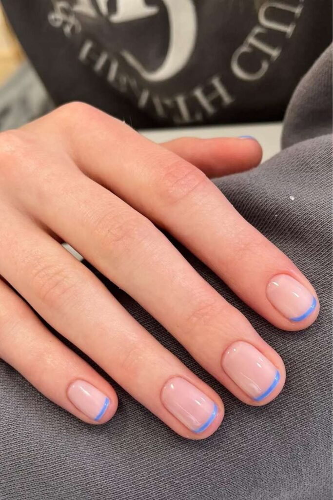 Micro French short nails with elegant tips